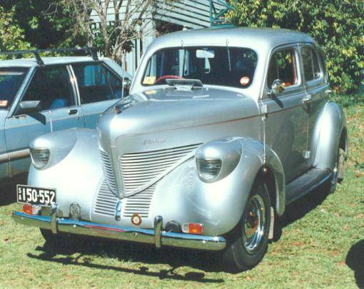 1939 Overland Model 39 Sedan (Holden Bodied) - Australia