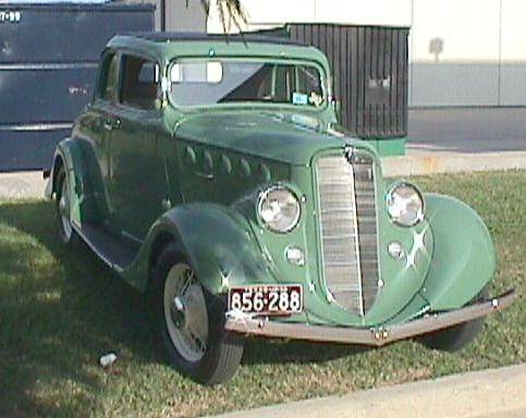 1935 Willys Coupe Model 77 - America