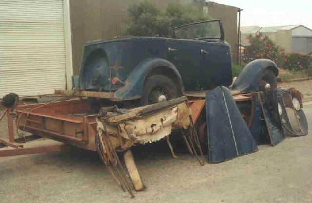 1935 Willys Tourer Model 77 (Holden Bodied) - Australia