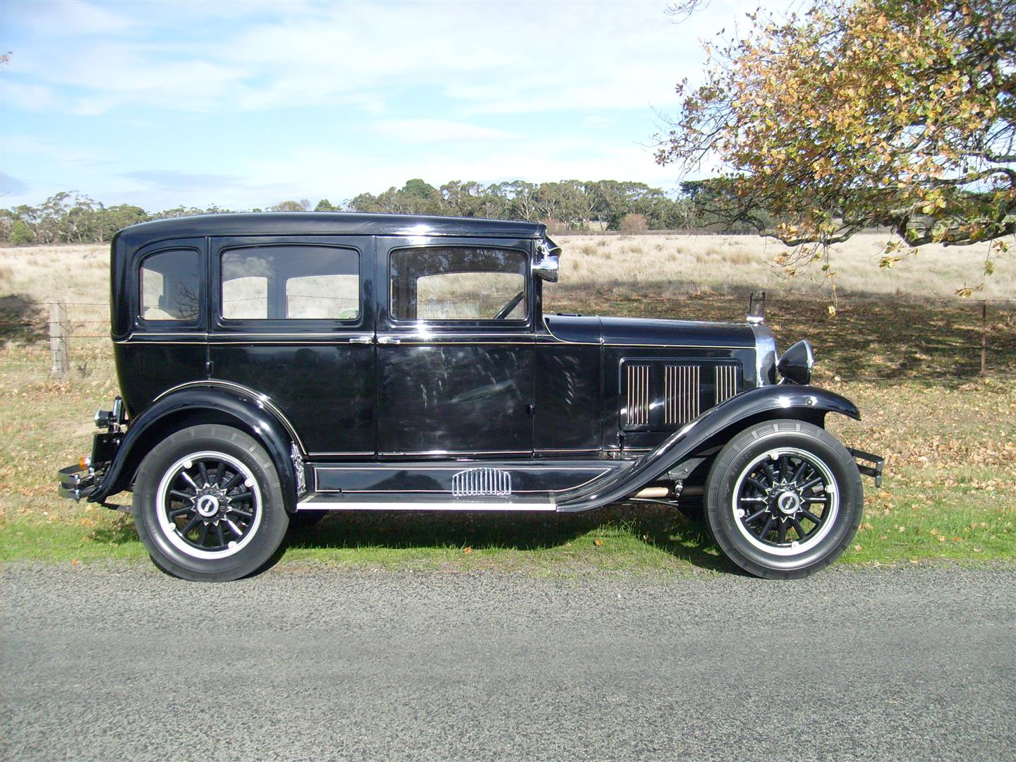 1930 Willys Sedan Model 98B (Holden Bodied) - Australia