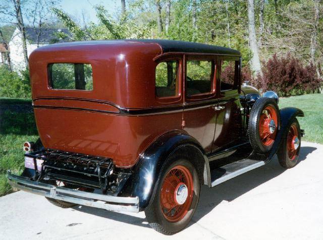 1930 Willys Sedan Model 98B - America