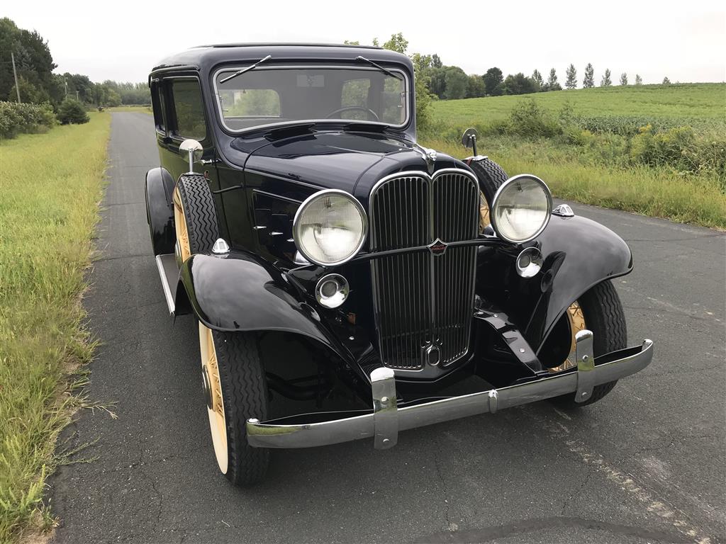 1933 Willys Model 6-90A Coach - America