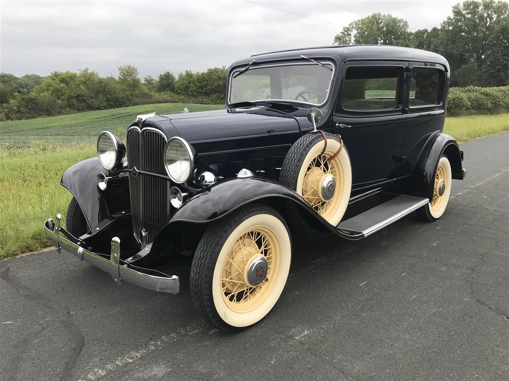 1933 Willys Model 6-90A Coach - America