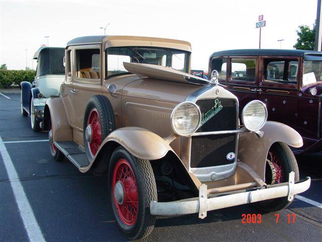 1930 Willys Knight Model 70B Coupe - America