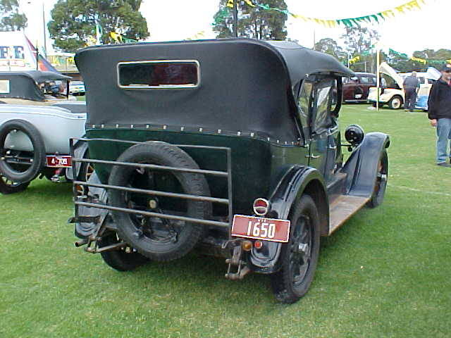 1926 Willys Knight Model 70 Touring - Australia