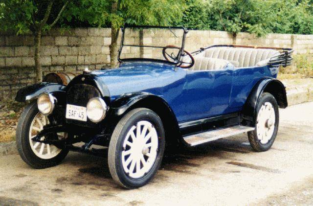 1917 Willys Knight Model 88-4 7 passenger Touring - America