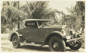 1928 Willys Knight 66A Varsity Roadster - America