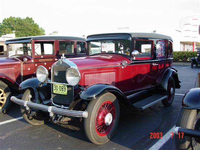 1929 Willys Knight Model 70B Sedan - America