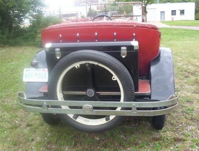 1924 Willys Knight Model 64 Touring - America