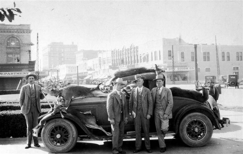 1925 Willys Knight Model 66 Roadster - America