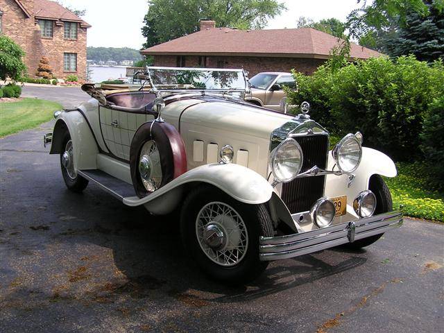 1931 Willys Knight Model 66B Plaidside Roadster - America
