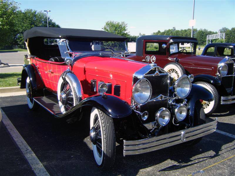 1930 Willys Knight Model 66B Plaidside Touring - America