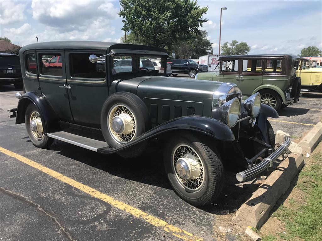 1930 Willys Knight Model 66B Sedan - America