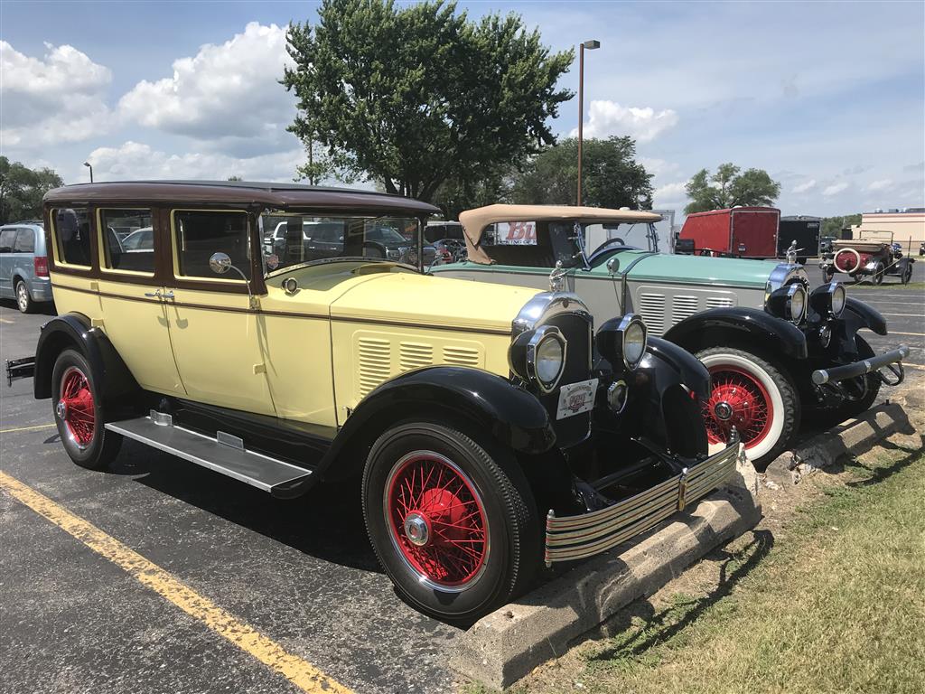 1928 Willys Knight Model 66A Sedan - America