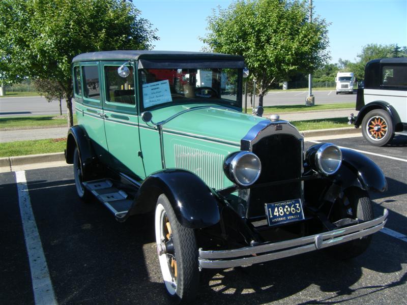 1928 Willys Knight Model 56 Sedan - America