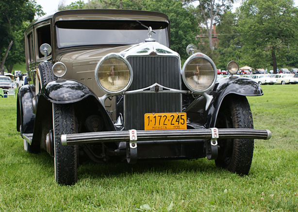 1930 Willys Knight Model 66B Sedan - America