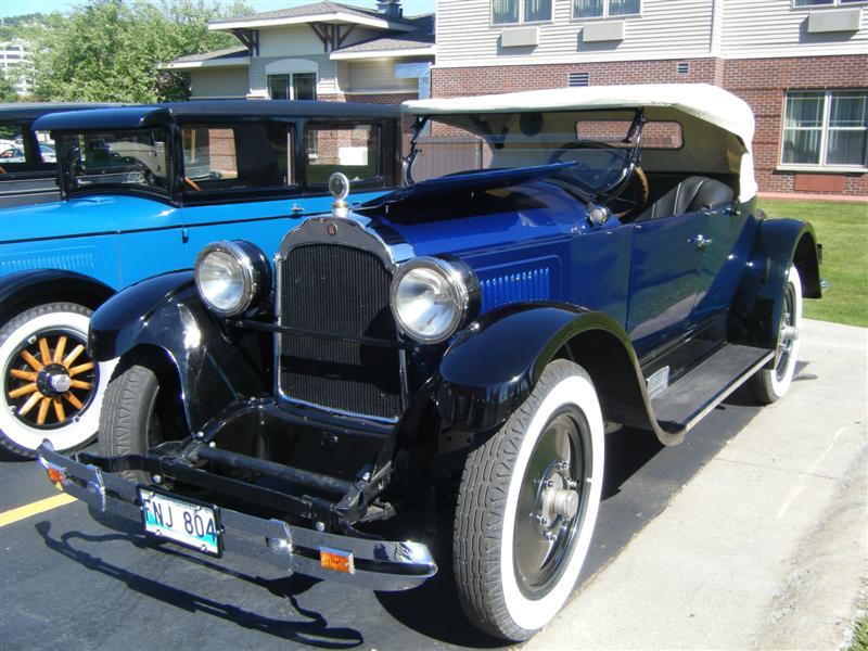 1924 Willys Knight Model 64 Coupe - Canada