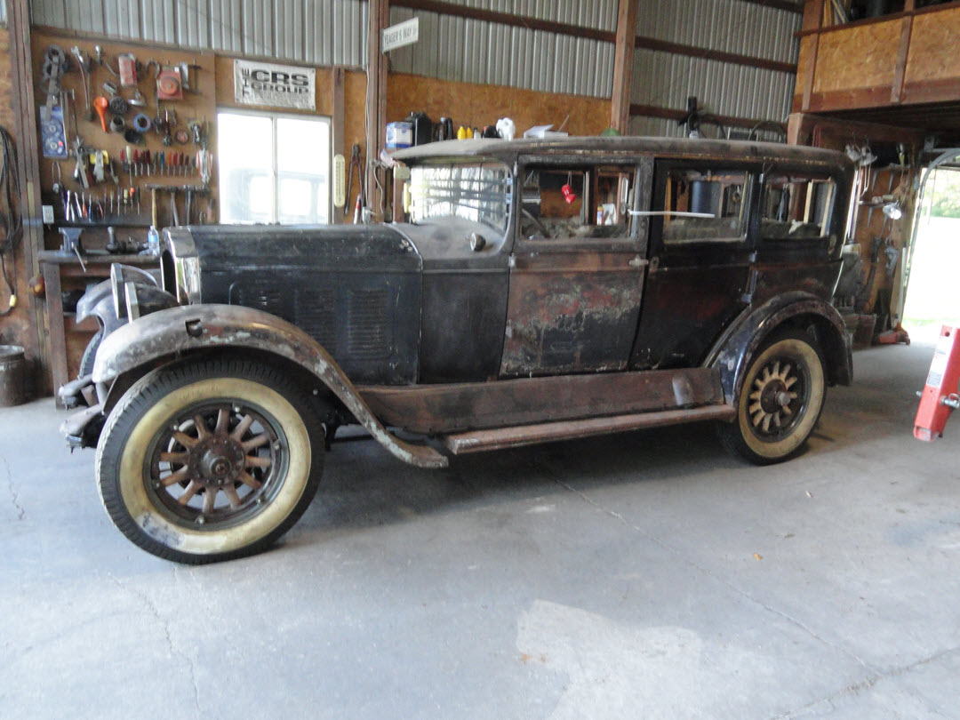 1928 Willys Knight Model 66A Sedan - America