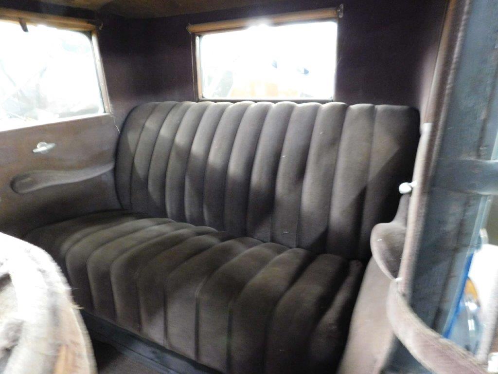 1927 Willys Knight Model 70A Sedan - USA