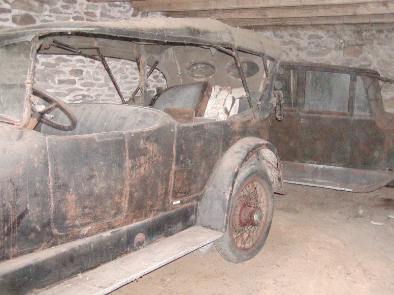 1919 Willys Knight Model 8-88 7 passenger touring - America