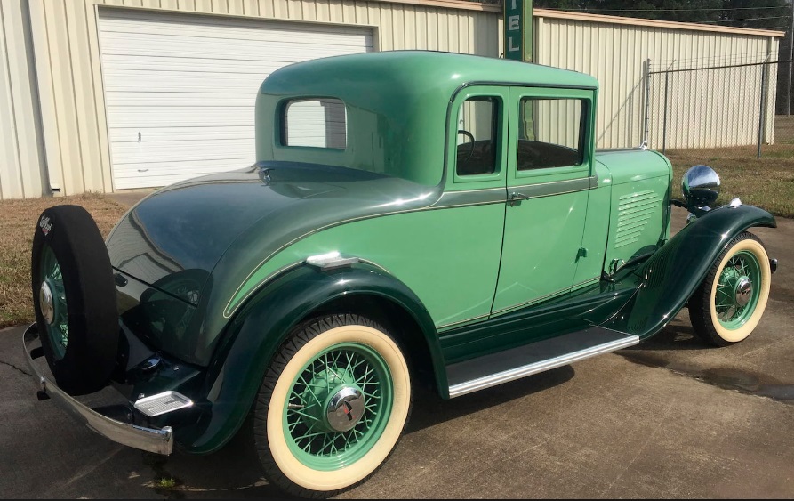 1932 Willys Knight Model 95 Coupe - America