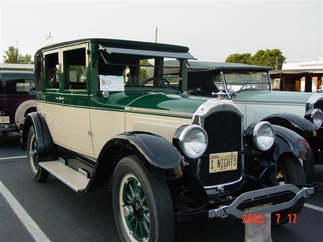 1925 Willys Knight Model 65 Brougham - America