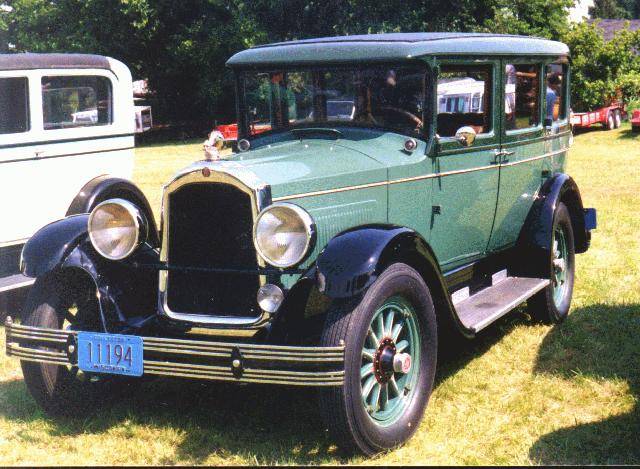 1927 Willys Knight Sedan Model 70A - America