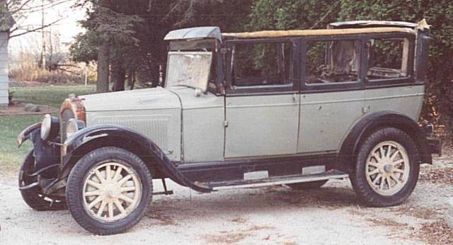 Unrestored 1926 Willys Knight Model 70 Sedan - America