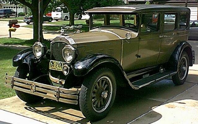 1929 Willys Knight Model 66A Sedan - America