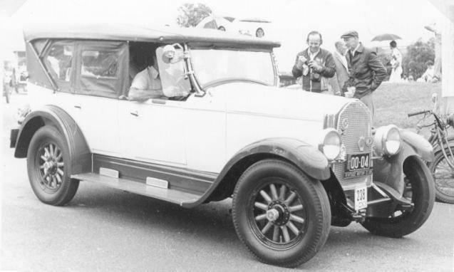 1928 Willys Knight Model 70A Touring - Australia