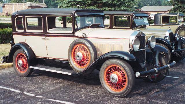 1930 Willys Knight Model 70B Sedan - America