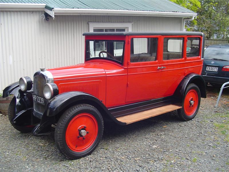1925 - 1926 Overland Model 93 Deluxe Sedan - New Zealand
